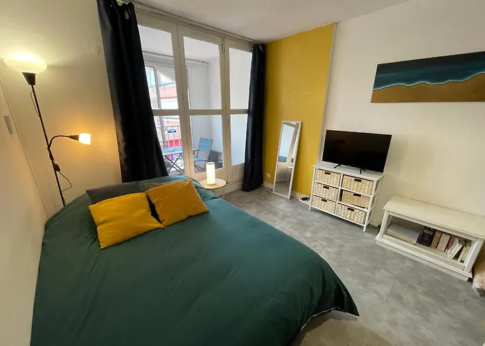 Studio Tout Confort Climatise Avec Wifi A 2Mn A Pied De La Plage